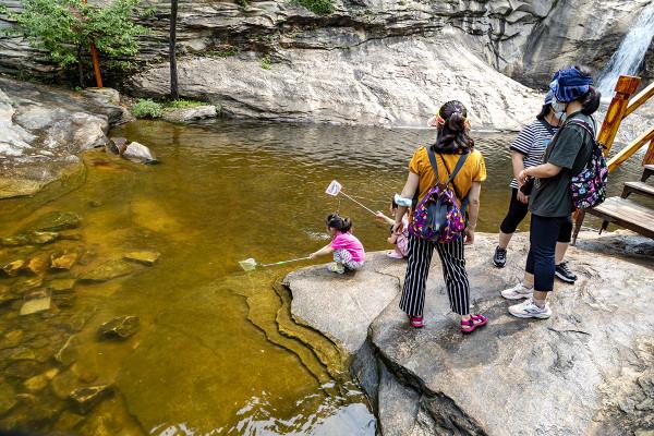 中秋節去清涼谷赴一場山水之約——好玩不累一日遊的攻略