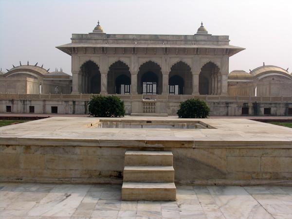 探訪莫臥兒王朝的都城——阿格拉堡 探訪莫臥兒王朝的都城——阿格拉堡