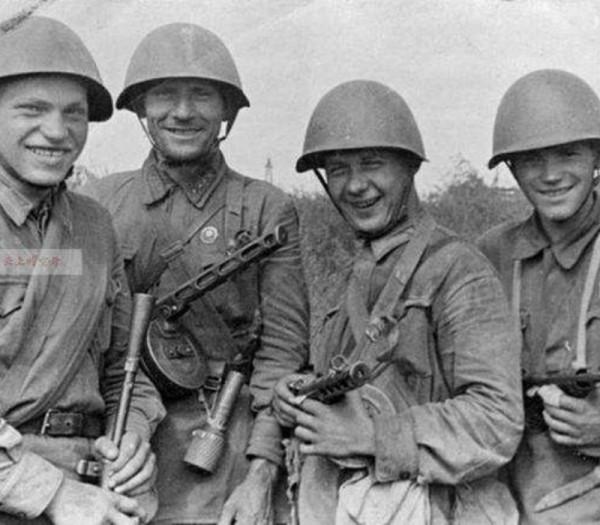 蘇德戰爭的至高戰力：蘇軍近衛軍與德軍王牌裝甲師