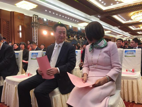 恆大汽車面臨崩盤，萬達又入局，房企造車前赴後繼為哪般？