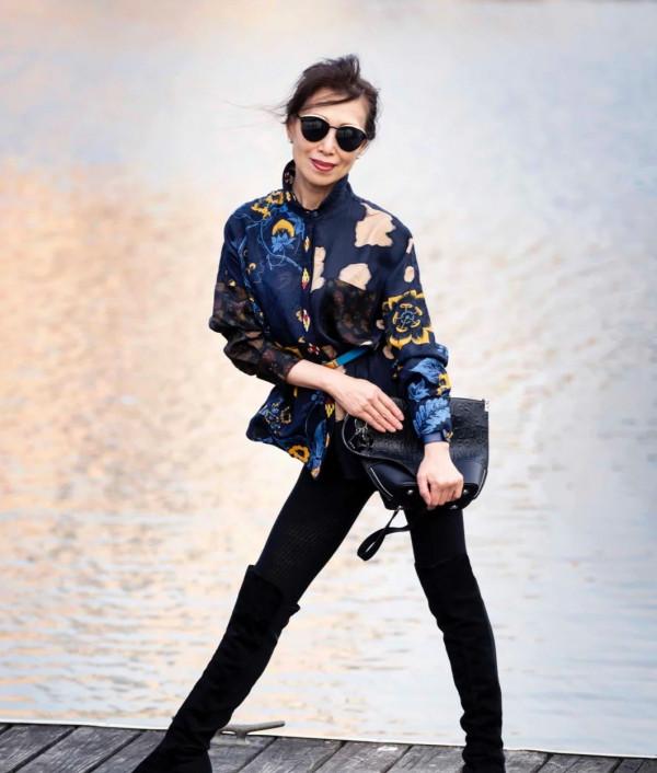 建議五六十歲的女人，日常穿搭別太花哨，不好搭配還會顯得俗氣