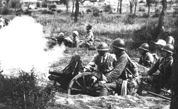 電影《長津湖》中有志願軍戴鋼盔，在真實歷史上情況如何？