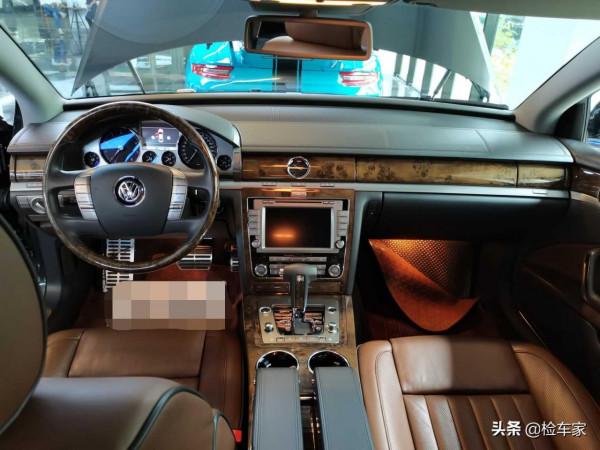 過去買不起，現在看不上，32萬買輛原價146萬的大眾輝騰太低調？