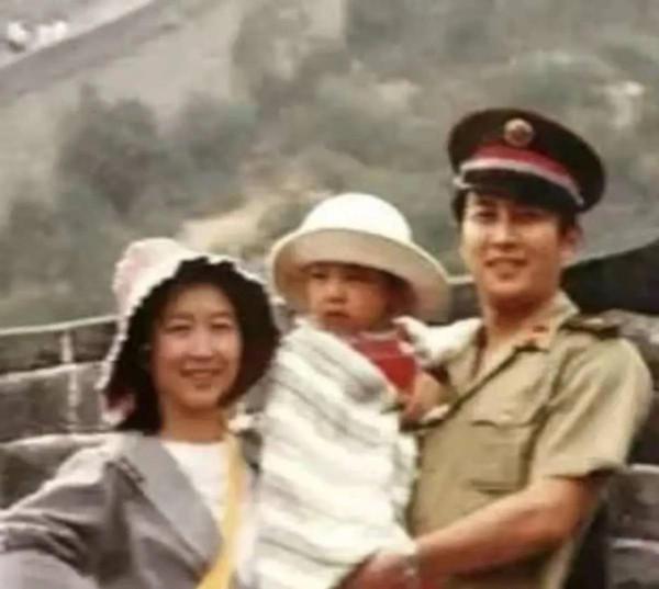 唐國強情事：前妻大年三十自殺身亡，生前留下遺言