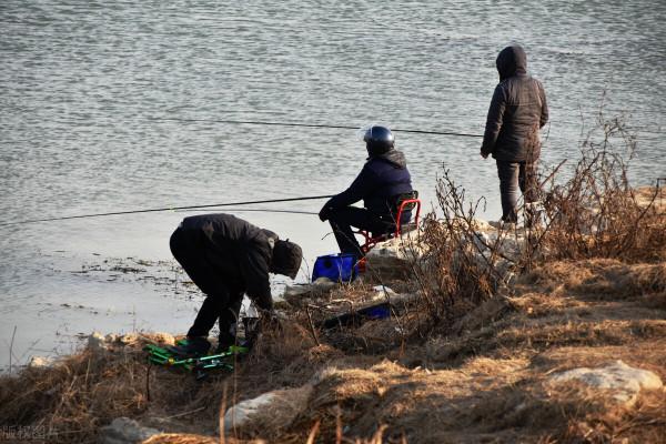 冬釣風大走水，別急著用跑鉛，先從調釣上入手