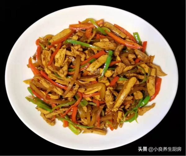 這菜我家孩子特別愛吃，爽口開胃，葷素搭配，不懂吃可惜了