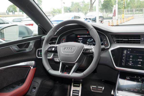 售價103&period;28萬，配2&period;9T雙渦輪增壓&plus;8AT，奧迪S7真不簡單