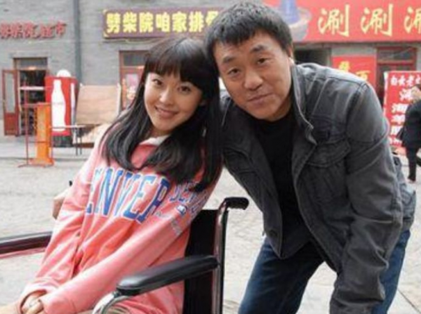 這10位男演員才叫始終如一，沒有緋聞，各個都是不忘初心的好丈夫