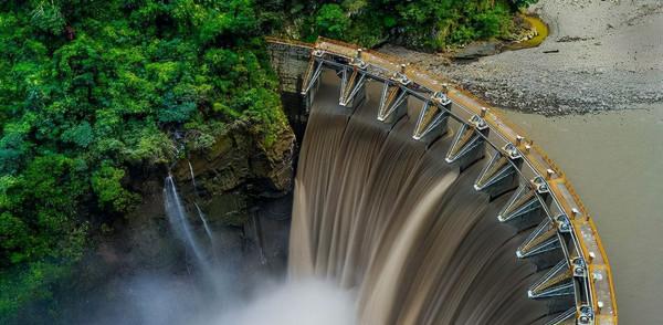 寮國拒絕我國的方案,大壩被大雨沖塌了,中國又提新方案順利完工 寮國拒絕我國的方案,大壩被大雨沖塌了,中國又提新方案順利完工