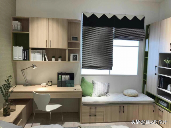 電腦桌+梳妝檯這樣設計，週末可以宅家一整天