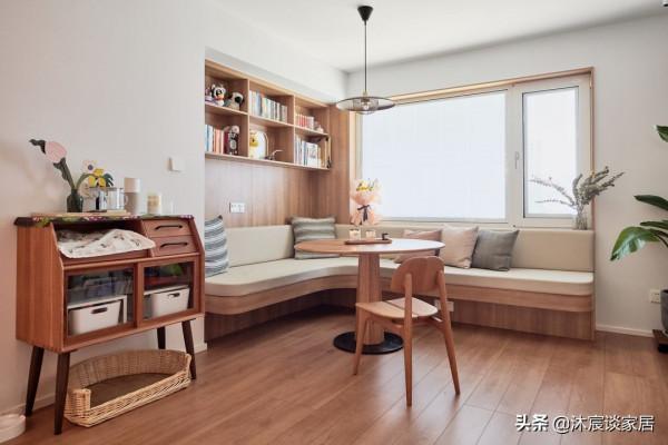 44歲的阿姨，與母親同住，兩人把家佈置得溫馨美好，適合居家養老