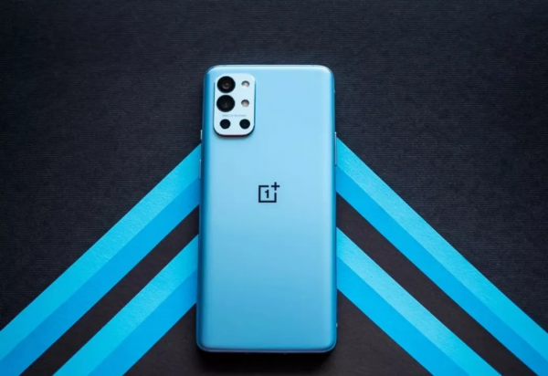 10月新機盤點:“雙十一特供版”扎堆!中高階市場混戰升級 10月新機盤點:“雙十一特供版”扎堆!中高階市場混戰升級