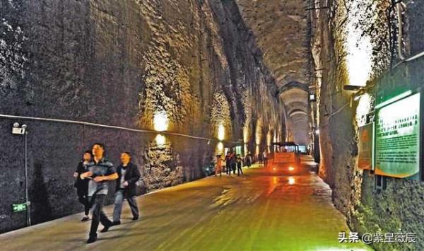 主席總理商定神秘工程，6萬人耗時17年，即將完工接到指令：停建