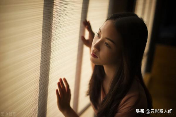 肺癌晚期，丈夫卻堅持讓她住在醫院，你以為是丈夫有情有義？