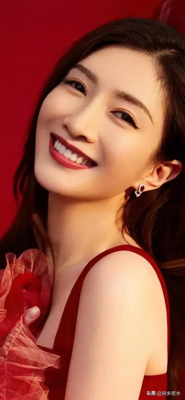 驚豔的大美人——江疏影 驚豔的大美人——江疏影