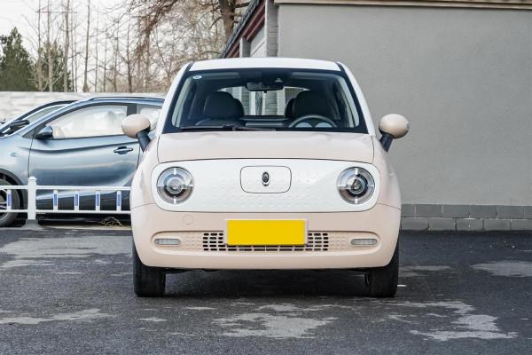 最低續航301km,6.98萬起售,月銷6508輛,尤拉黑貓值不值? 最低續航301km,6.98萬起售,月銷6508輛,尤拉黑貓值不值?