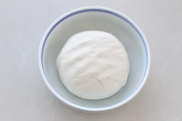 扯一扯就能做麵條,爽滑筋道比買得好,拌上醬料頓頓吃都不覺得膩 扯一扯就能做麵條,爽滑筋道比買得好,拌上醬料頓頓吃都不覺得膩