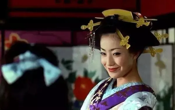 戀愛3個月就閃婚，8年後他倆成娛樂圈模範夫妻：王力宏們學著點吧