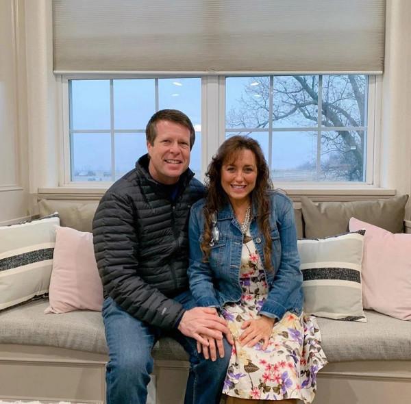 美國60後夫妻21年生下19個娃，現已有21個孫輩，這下養老不用愁了