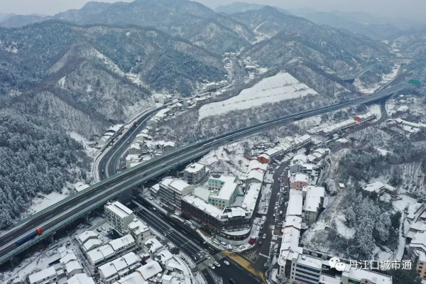 2022年春季丹江口最美雪景，你知道是哪裡嗎？