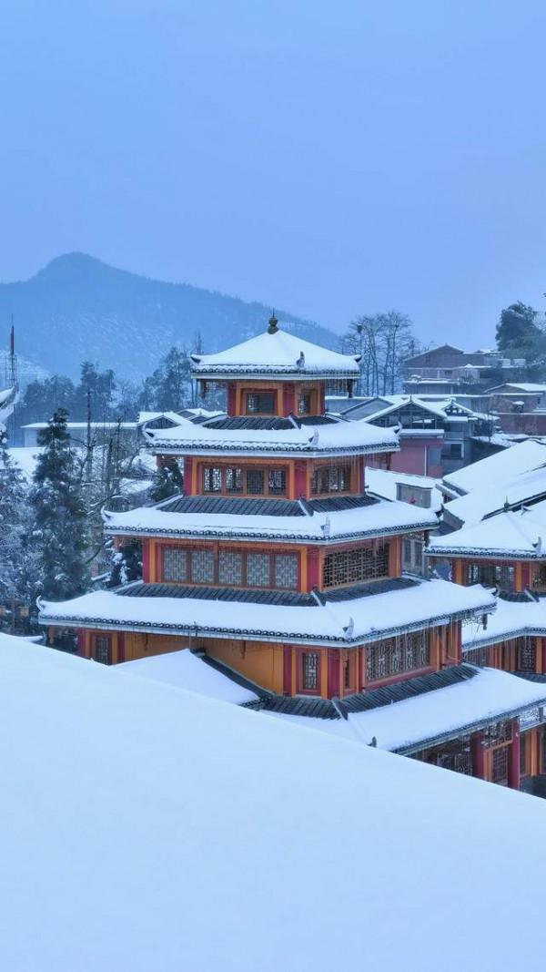 雪峰山，以雪讓世界驚歎