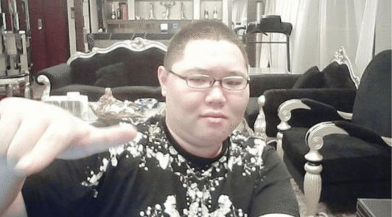 網遊神豪有多恐怖?PDD直接把系統氪崩,8L靠氪金終結世紀大戰 網遊神豪有多恐怖?PDD直接把系統氪崩,8L靠氪金終結世紀大戰