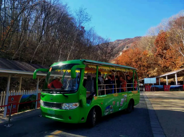 ​十月的喇叭溝彩葉漫山溪水潺潺美翻啦! ​十月的喇叭溝彩葉漫山溪水潺潺美翻啦!