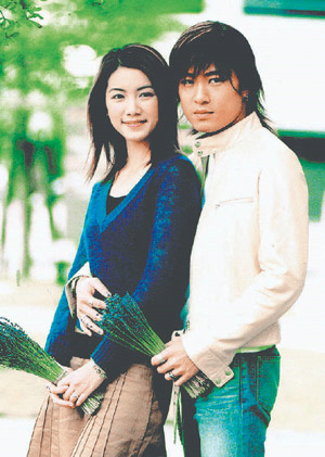 《薰衣草》開播20年，女主陳怡蓉嫁豪門生女，女配陳喬恩愛情甜蜜