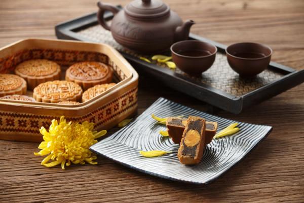 讀創誦讀(中秋)|澄明月夜追尋著月的腳步（賈平凹《月跡》）