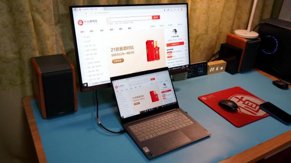 打造居家影音娛樂區，從入手一臺顯示器開始