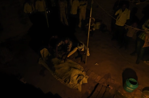 印度奇葩喪宴，為了面子請客2500人，結果揹負高額債務