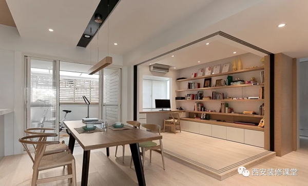 客廳不要傳統，長條桌布局可好？