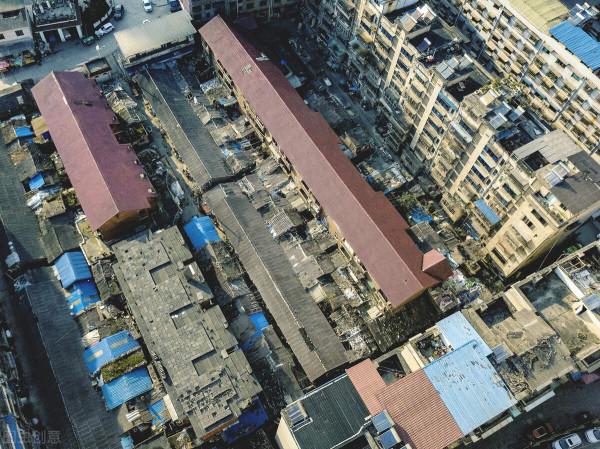 嚴控拆遷，二手房限價，樓市老破小价值跌到冰點