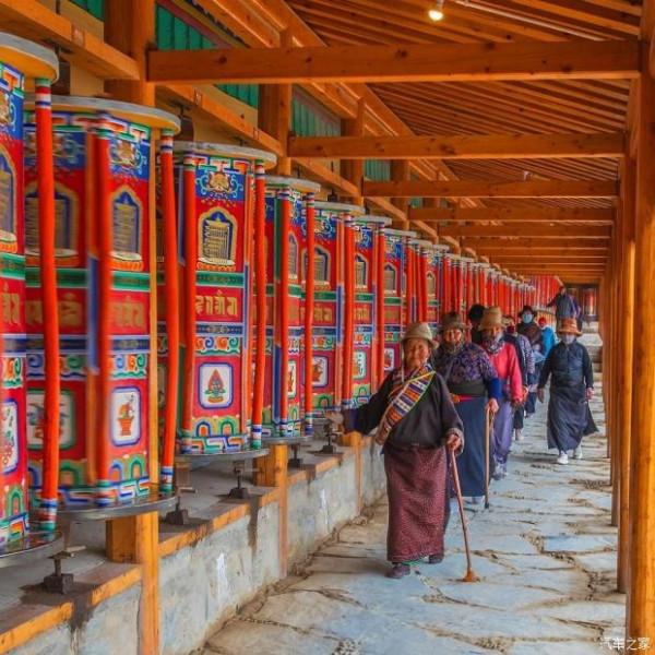 那車那人那狗 漫遊甘青 十三 日！