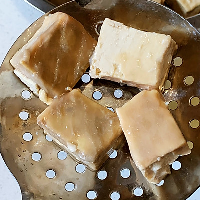 簡單易做的湖南特色之黴豆腐，讓人吃了還想吃