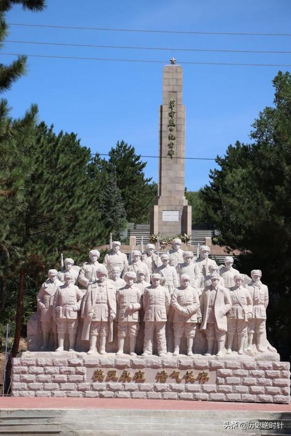 土匪關押18年回老家，舉報72歲老農：他害死5名解放軍師級幹部