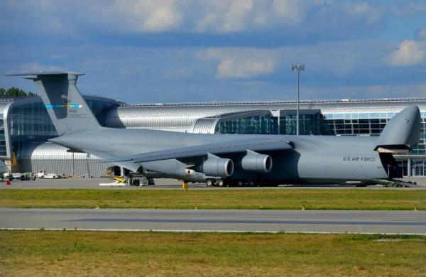 C-5“銀河”運輸機圖集（270圖）
