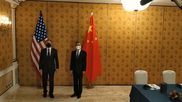 王毅與布林肯羅馬會晤,有三個細節值得注意,充分反映中美關係 王毅與布林肯羅馬會晤,有三個細節值得注意,充分反映中美關係