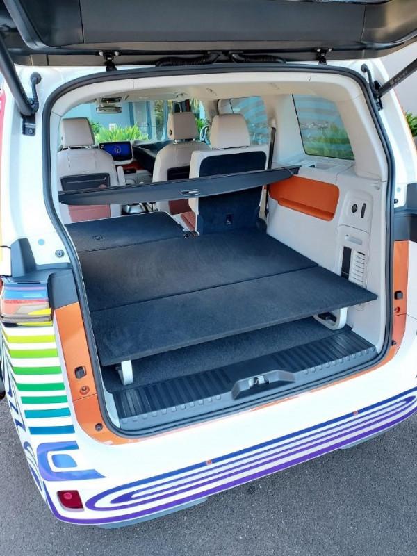 大眾ID&period;BUZZ內飾曝光，電動MPV時代來了？