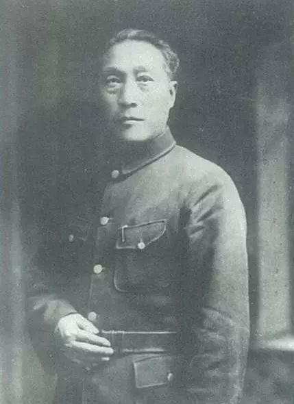 解放戰爭中一千多國軍將領起義,最重要的,成就最高的就是這幾位 解放戰爭中一千多國軍將領起義,最重要的,成就最高的就是這幾位