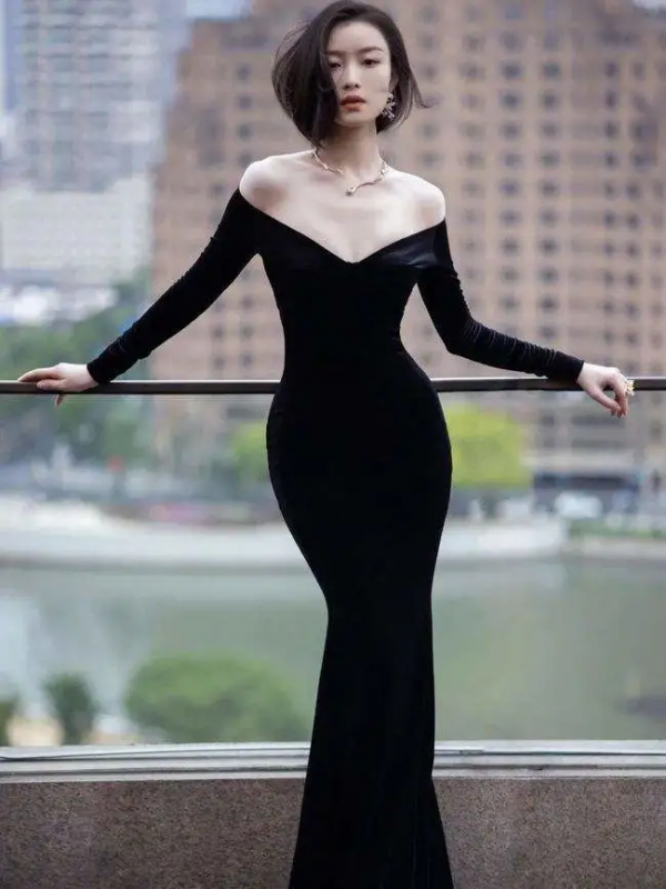 楊冪新造型好美，不愧是過年穿搭天花板