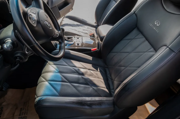 愛好者的成就裡，需要一輛大排自吸——二手英菲尼迪FX35