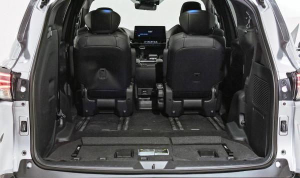 豐田賽那上市，買哪款最划算？