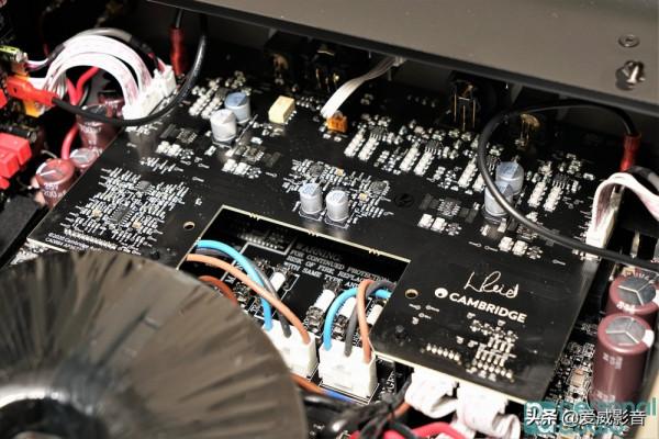 Cambridge Audio EDGE M – 超乎想像地出色