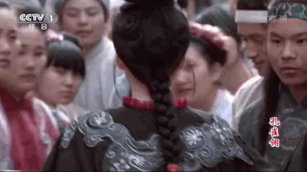 8位不把臉當回事的演員，戴雞毛，披蚊帳，卻演出一部部絕世好劇