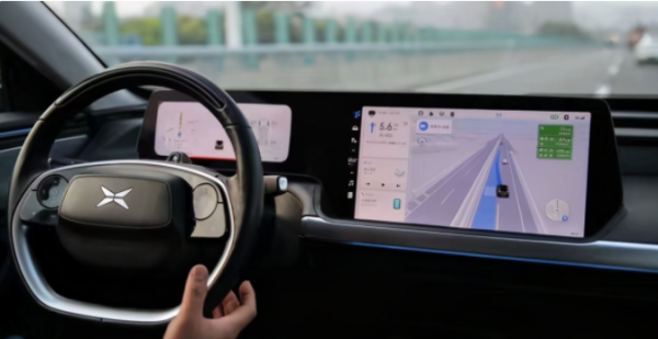 發動機、電池、電機、車機，沒一樣自研的，為啥理想ONE還能火？