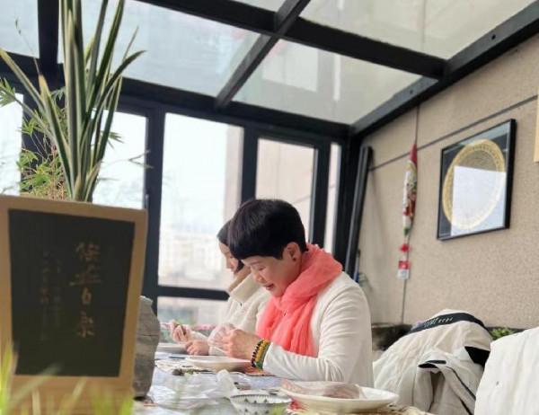 女人，不一定要信佛，但一定要有佛心