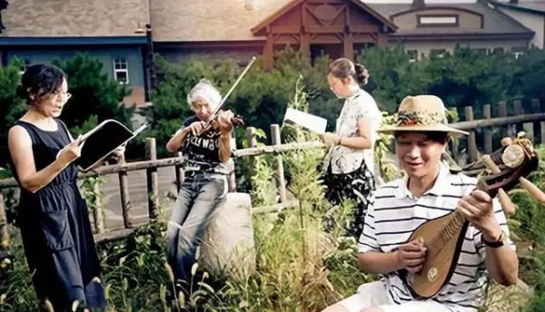 “美國”風情+“瑞士”山谷=中國最火康養小鎮 “美國”風情+“瑞士”山谷=中國最火康養小鎮