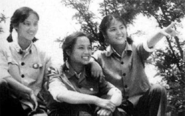 1978年,新疆女知青因清白被毀,連續槍殺3名造謠者,結局如何? 1978年,新疆女知青因清白被毀,連續槍殺3名造謠者,結局如何?