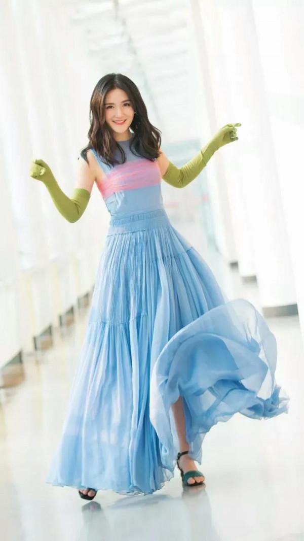 謝娜高畫質組圖,太陽女神不錯哦 謝娜高畫質組圖,太陽女神不錯哦